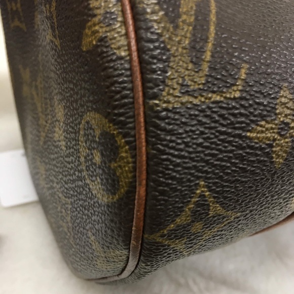 Louis Vuitton Vintage Monogram Papillon 26 - Picture 4 of 17